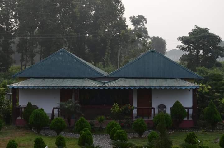 Kadambini Resort 라타구리 외부 사진